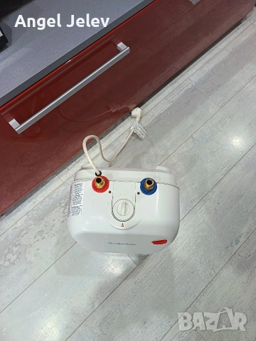 боилерче 5литра Аристон, снимка 3 - Бойлери - 53393896