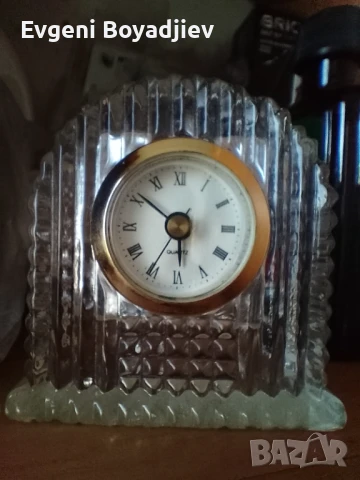 Стар кварцов настолен часовник , снимка 5 - Други - 51301008
