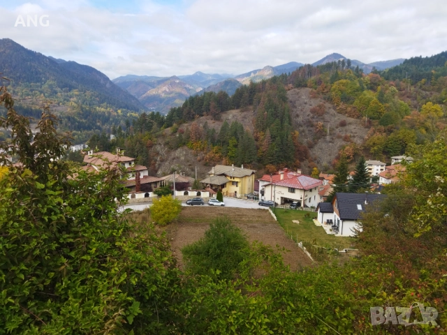 Продава парцел в гр.Смолян