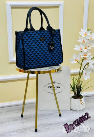 чанти prada