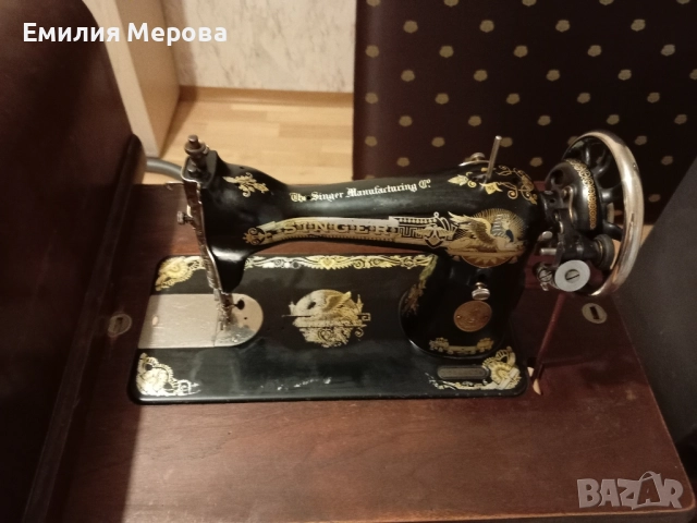 Продавам АНТИЧНА Шевна Машина SINGER , снимка 4 - Антикварни и старинни предмети - 52282932