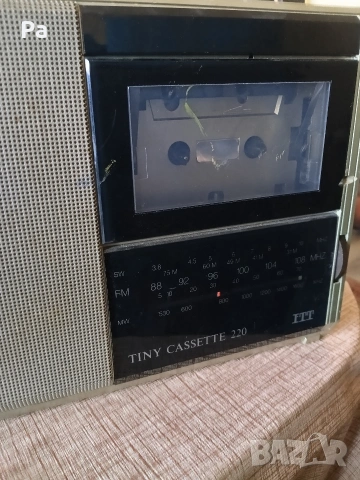 Касетофон Phillips 066 и Itt tiny 220, снимка 5 - Радиокасетофони, транзистори - 53860491