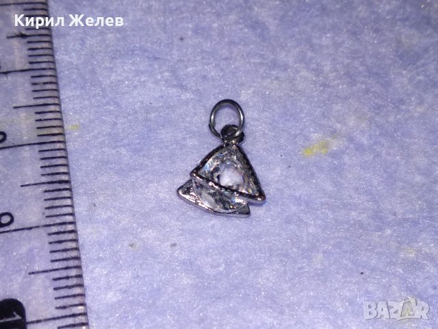 ПОСРЕБРЕН МЕДЕН АРТ МЕДАЛЬОН с ВГРАДЕН БРИЛЯНТНО ФАСЕТИРАН ИСКРЯЩ ЦИРКОН и СТОМАНЕНА ХАЛКИЧКА 19312, снимка 8 - Колиета, медальони, синджири - 39226440