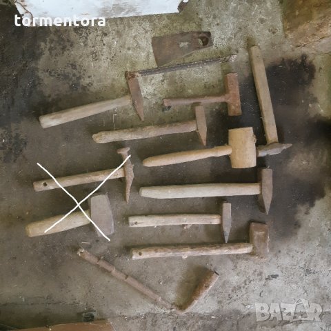 Стари инструменти-чукове ,тесла ,секач