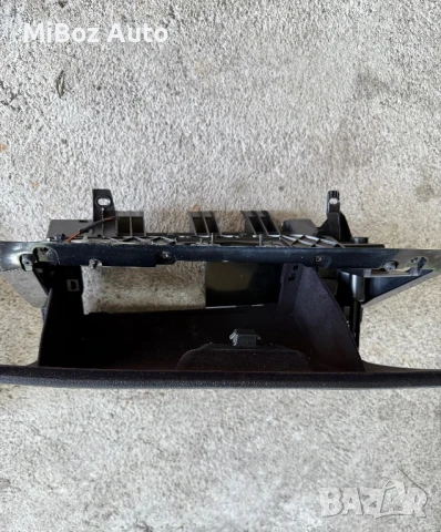 Жабка БМВ Е90 91 BMW, снимка 2 - Части - 51102053