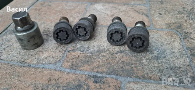 Секретни болтове за Ауди, снимка 2 - Аксесоари и консумативи - 49781725