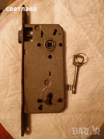 обикновена брава с ключ 6, снимка 1