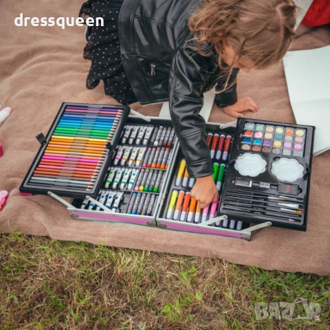 4723 Луксозен арт комплект в розово куфарче 145 части с пастели, водни бои и аксесоари за безкрайно, снимка 2 - Рисуване и оцветяване - 53778467