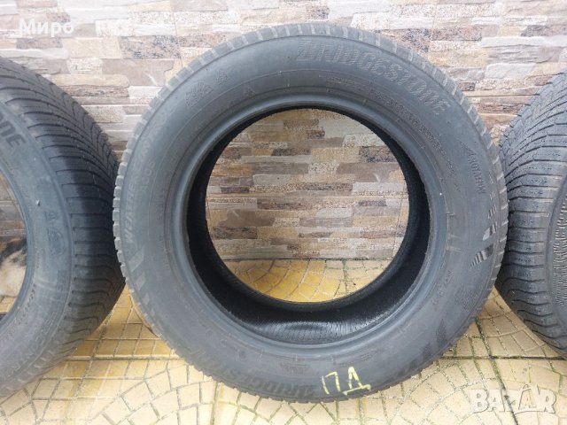 Всесезонни гуми 17-ки Bridgestone 225/60/17, снимка 3 - Гуми и джанти - 41359593