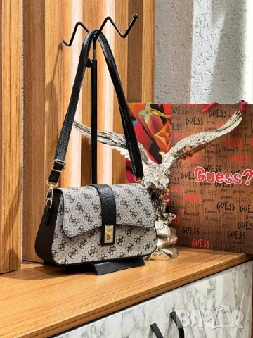 чанти guess , снимка 8 - Чанти - 51294044