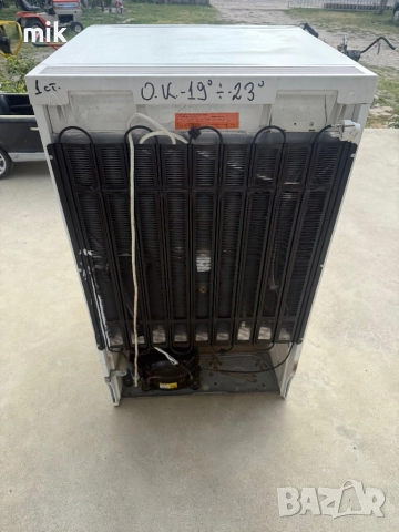 Малък фризер Либхер  104см, снимка 8 - Фризери - 51486764