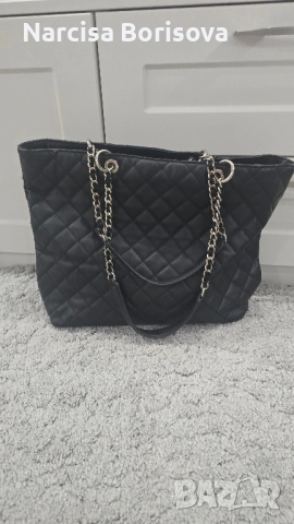 Chianta Guess originalna, снимка 4 - Чанти - 52483746