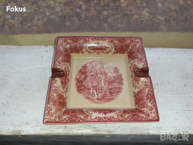 Порцеланов пепелник Royal Crown Kent LTD England, снимка 3 - Антикварни и старинни предмети - 53449158