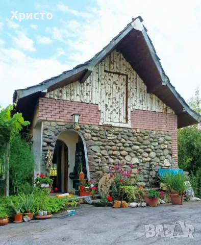 Продавам къща с двор в троянския балкан, снимка 4 - Къщи - 55849552