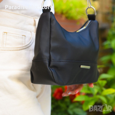 Елегантна дамска чанта подходяща за ежедневието 15Х20см Налични цветове: черен и бежов, снимка 4 - Чанти - 44601490