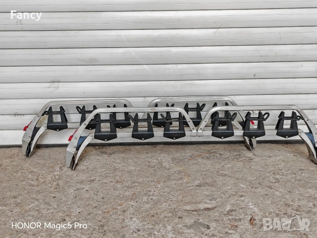 Багажник за ски за Мерцедес 123/190/124