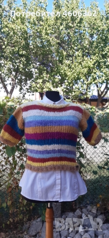 Ръчно изплетен пуловер , снимка 5 - Блузи с дълъг ръкав и пуловери - 51855282