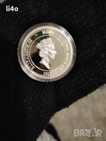 Сребърна монета Годината на дракона 2012г 1/2 oz 15.5гр , снимка 4 - Нумизматика и бонистика - 53140315