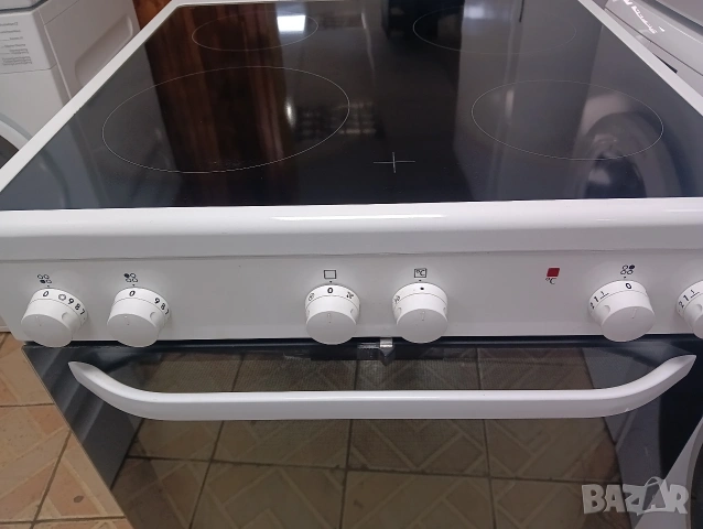 Свободно стояща печка с керамичен плот VOSS с две години гаранция!, снимка 5 - Печки, фурни - 53252979