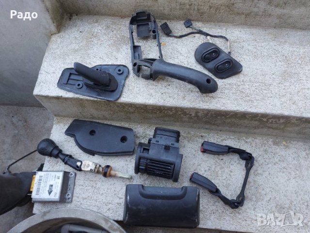 Халогени, двуцевка, пружини, дръжки, колани, бутони, врати Части за опел тигра, opel tigra 1.4, снимка 13 - Части - 27967815