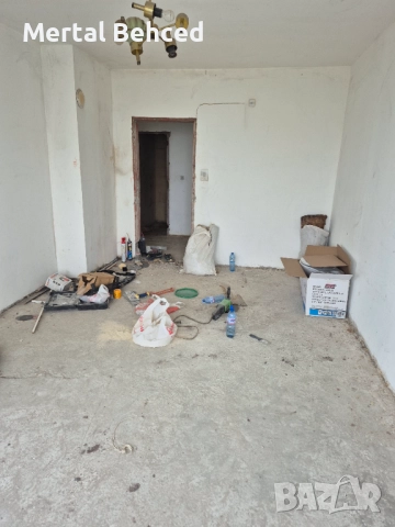 Продавам 3 стаен апартамент, снимка 1