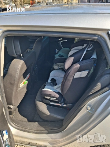 Опел Инсигния 2011 година. , снимка 14 - Автомобили и джипове - 52927332