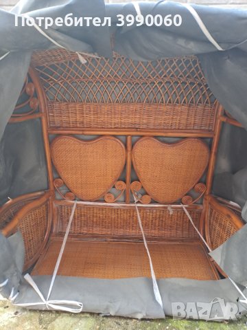 Продава двуместна градинска люлка