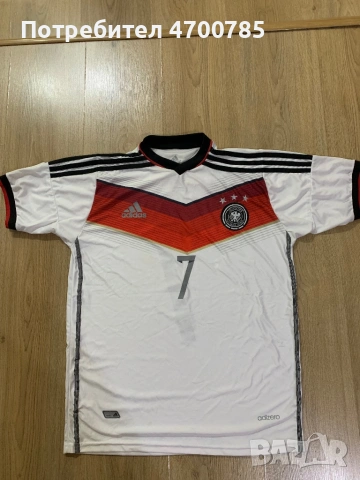 Чисто нова оригинална тениска на Adidas. 