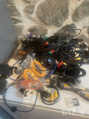 Лот кабели,и много други...