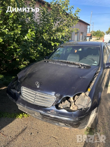 Мерцедес w203 на части, снимка 3 - Автомобили и джипове - 52307440