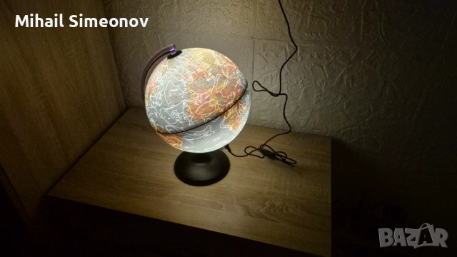 глобус със стойка и осветление., снимка 3 - Стойки, 3D очила, аксесоари - 53288857