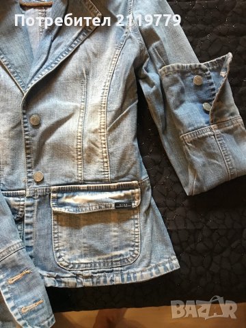 Дамско дънково сако, снимка 3 - Сака - 41024990