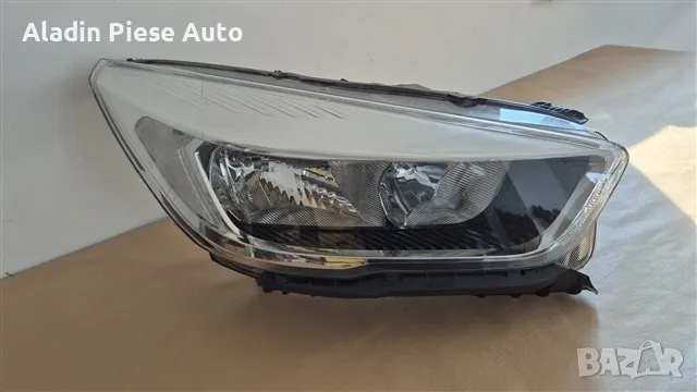 Десен фар Ford Kuga година 2016 2017 2018 2019 Халоген код GV4113W029AJ, GV41-13W029-AJ , снимка 3 - Аксесоари и консумативи - 50356203