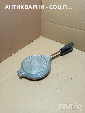 Соц Стар Гофретник За Печене На Тестени Сладки., снимка 2 - Антикварни и старинни предмети - 49995755