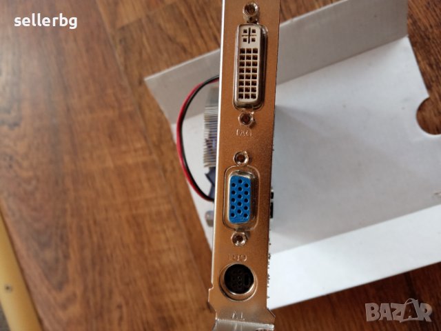 Видеокарта GF7600GS PCI-E 256MB DDR3 128 Bit W/HDTV/DV, снимка 4 - Видеокарти - 26547410