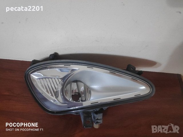 Продавам - оригинален десен халоген за Мерцедес S клас 