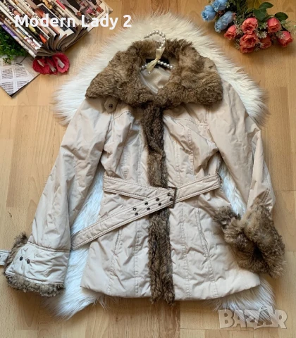 Бежова парка Зара