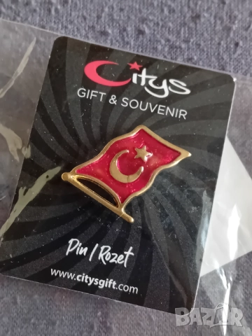 Значка с турското знаме