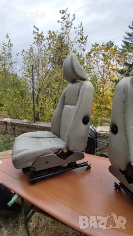 VOLVO XC90 Седалки предни и 2 задни светла кожа , снимка 8 - Части - 51887560