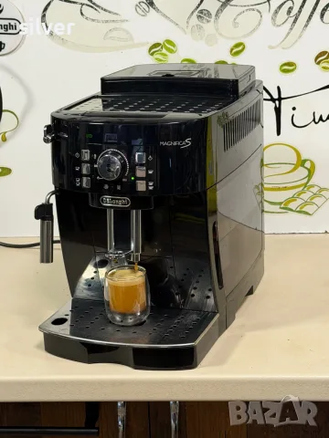 Кафемашина кафе автомат delonghi magnifica S с гаранция, снимка 2 - Кафемашини - 55935235