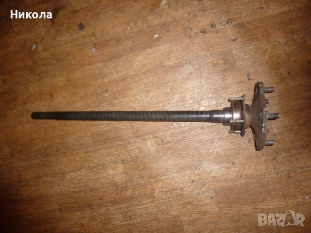 Задна късаполуоска за Сузуки Витара 1.6