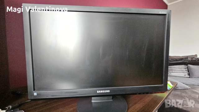 Монитор "SAMSUNG" 24инч, снимка 2 - Други - 52185544