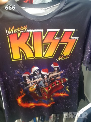 тениска MerryKISSmas, снимка 2 - Тениски - 42023878