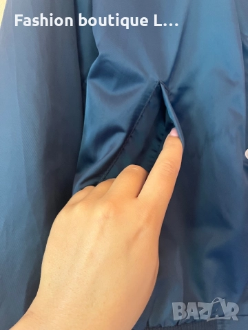 Синьо дамско спортно яке тип бомбър от сатен с подплата на марката H&M размер М с джобове отстрани , снимка 3 - Якета - 51667251