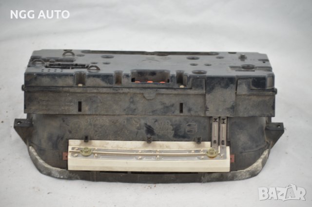 Табло Километраж за Volkswagen Vento, VW Vento 1.6i 75 к.с., 87001262, 87 001 262, снимка 4 - Части - 40272844