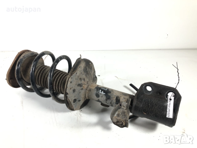 Преден ляв амортисьор Toyota Corolla Verso 2.2 D-CAT 177кс 2007г  