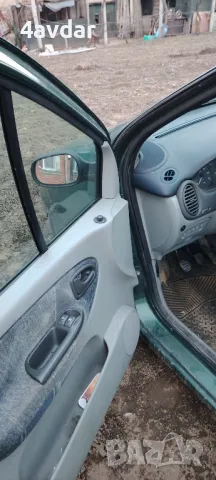 Рено Сценик 16 16V, снимка 12 - Автомобили и джипове - 48884337