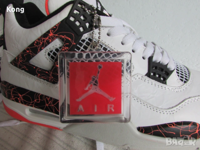 Чисто Нови с кутия Nike Air Jordan 4 кецове маратонки Найки планиски трекинг обувки кубинки Forclaz , снимка 11 - Маратонки - 53404578