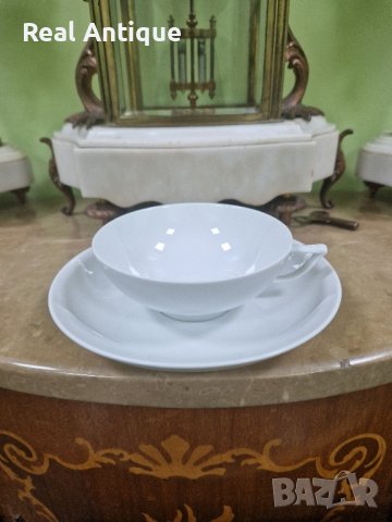 Чудесен антикварен авторски порцеланов двоен сет 