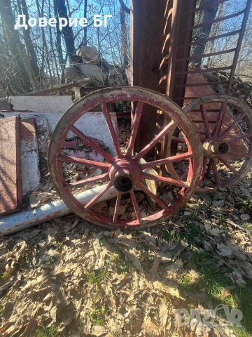 Автентични дървени колела за декорация и полилеи ​Продавам автентични дървени колела , снимка 2 - Други стоки за дома - 53719530